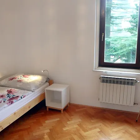 Warm And Comfy Piran Apartment With Parking! Exterior photo