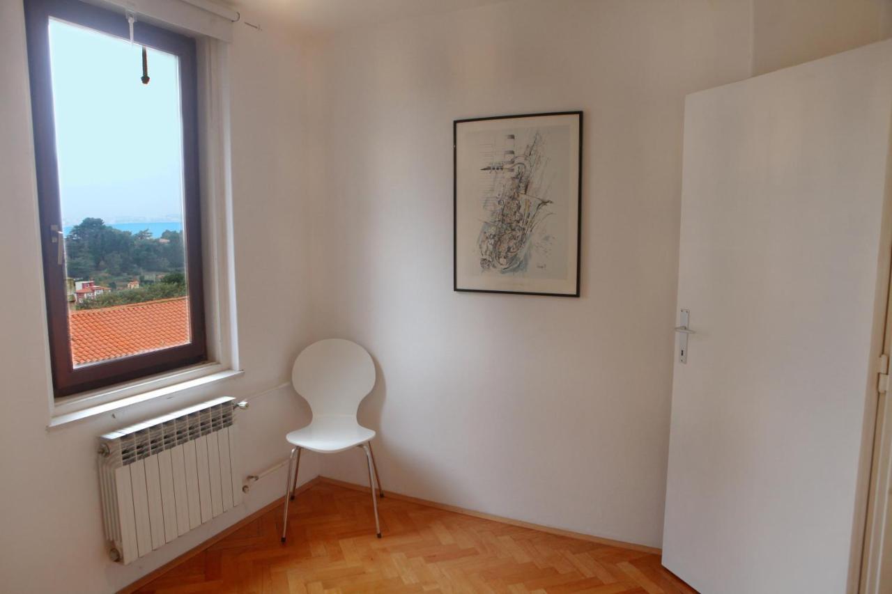 Apartment Warm And Comfy With Parking! Piran